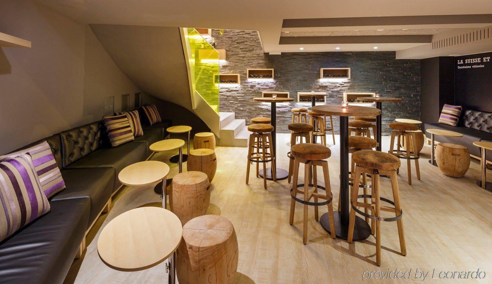 Swiss Wine By Fassbind Hotel