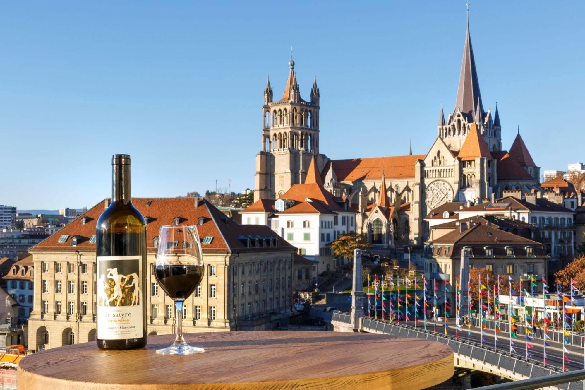 Hotel Swiss Wine By Fassbind